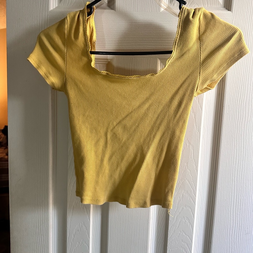 Yellow top
